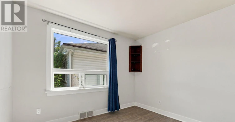 UPPER-403 Grantham Avenue, St. Catharines, ON, L2M 5B3 - 15