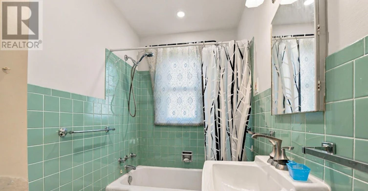 UPPER-403 Grantham Avenue, St. Catharines, ON, L2M 5B3 - 17