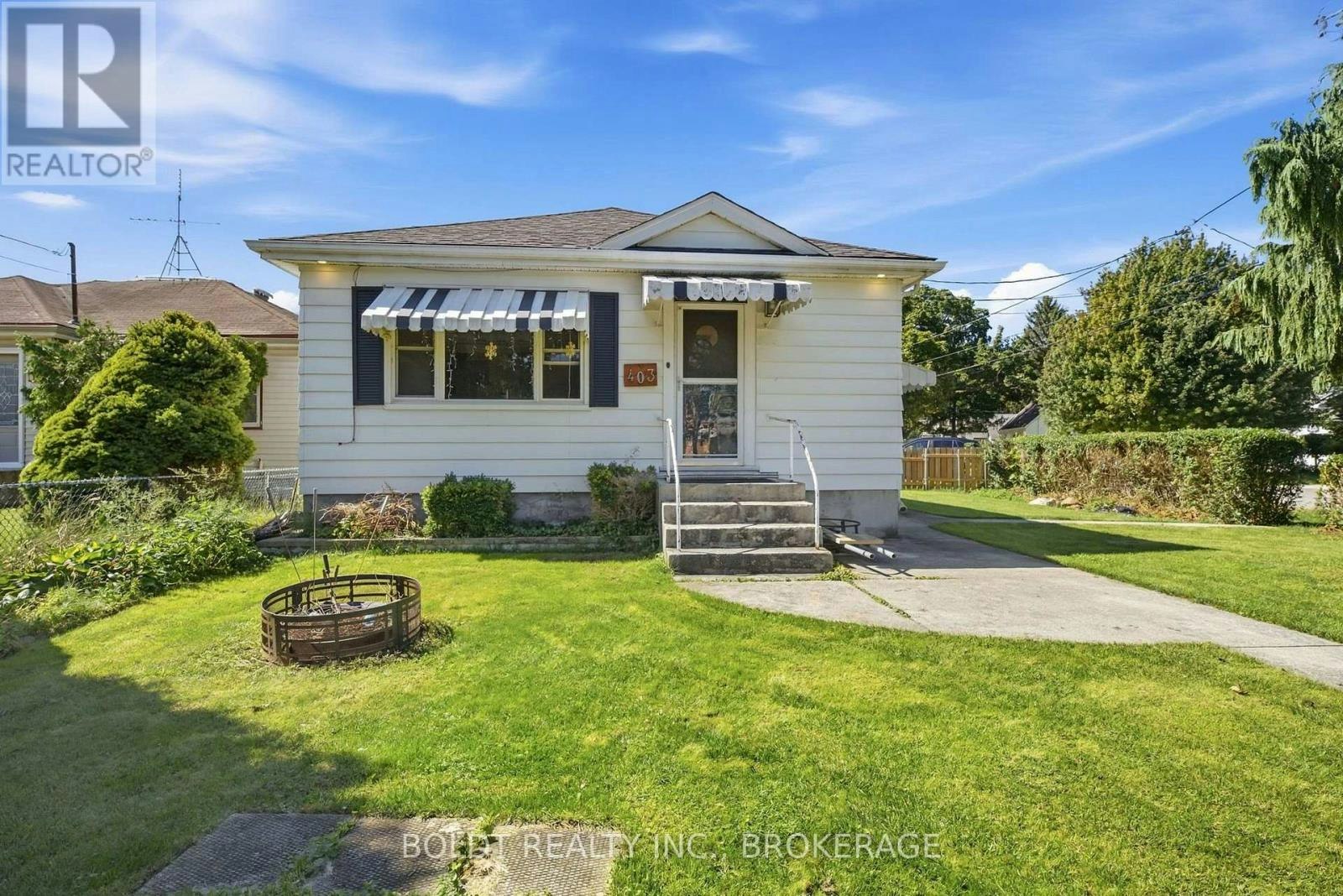 UPPER-403 Grantham Avenue, St. Catharines, ON, L2M 5B3