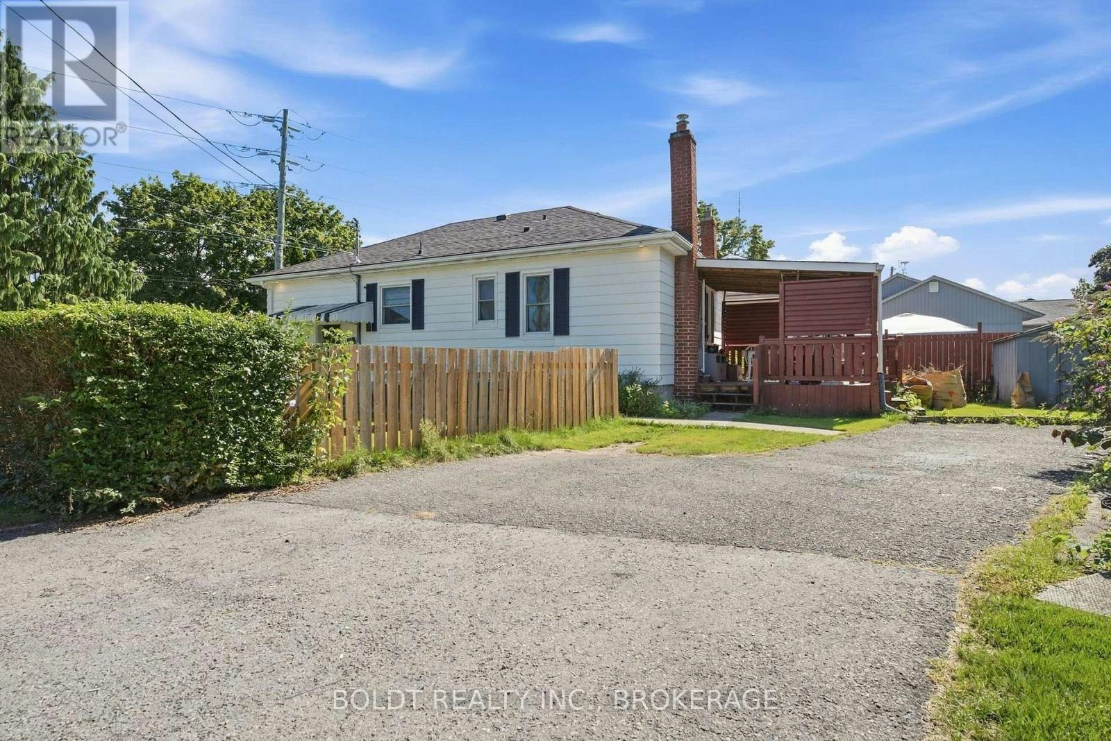 UPPER-403 Grantham Avenue, St. Catharines, ON, L2M 5B3 - 6
