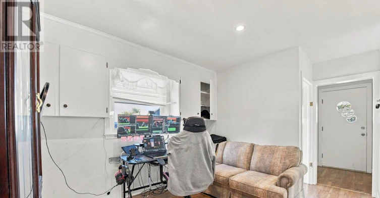 UPPER-403 Grantham Avenue, St. Catharines, ON, L2M 5B3 - 14