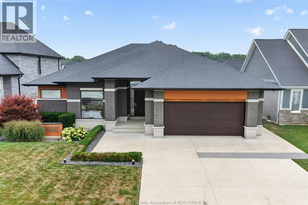 212 Rafih Crescent, Lakeshore, ON, N0R 1A0