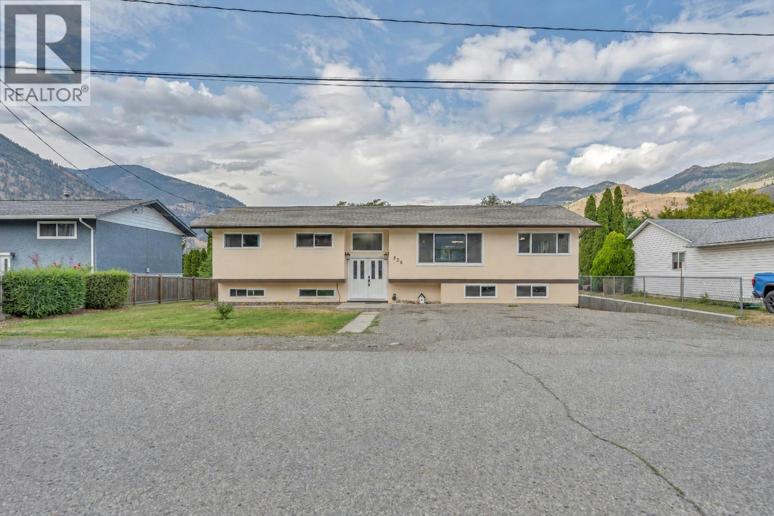 826 3rd Avenue, Keremeos, BC, V0X 1N0