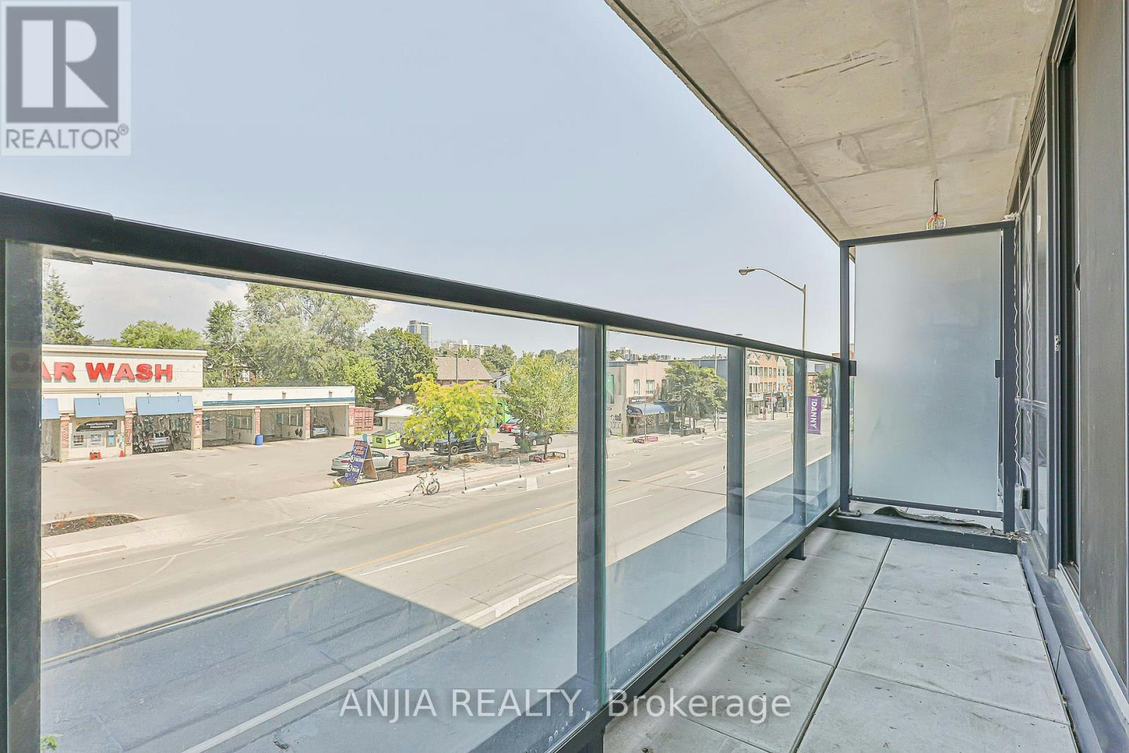207-2369 Danforth Avenue, Toronto, ON, M4C 0B1 - 12
