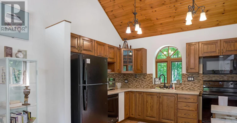 382488 17 Concession Road, Georgian Bluffs, ON, N0H 2T0 - 24
