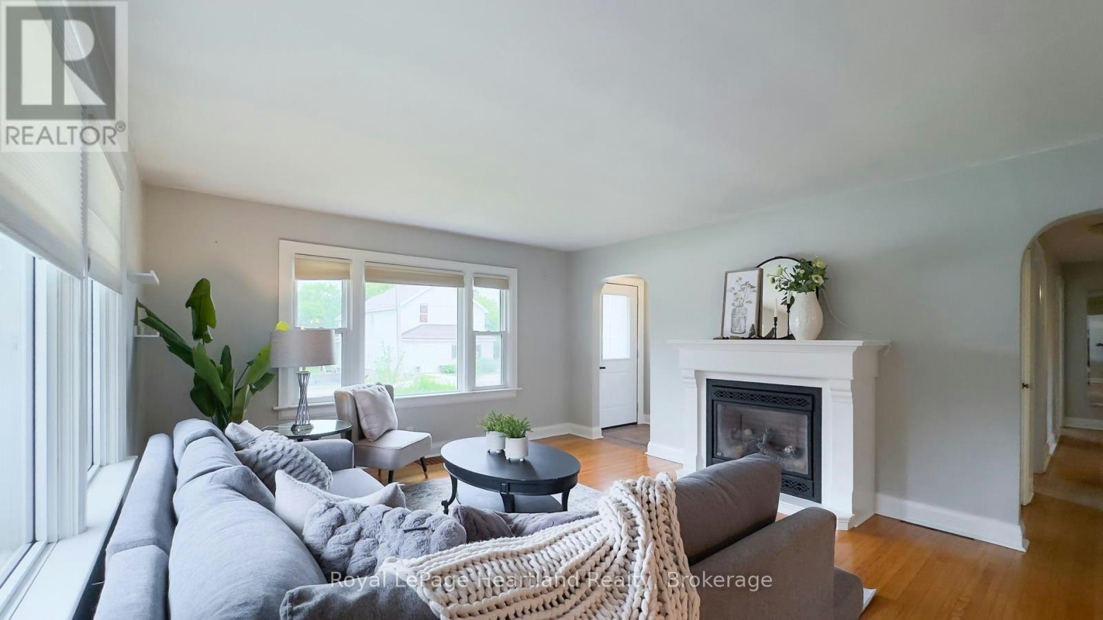 578 Stauffer Street, Huron Kinloss, ON, N0G 2H0 - 9