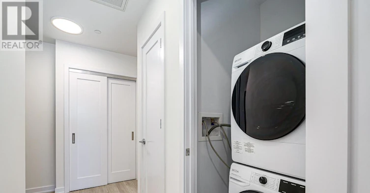 409-2946 Dundas West Street Street W, Toronto, ON, M6P 1Y8 - 16