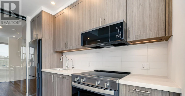 516-2946 Dundas West Street Street W, Toronto, ON, M6P 1Y8 - 6