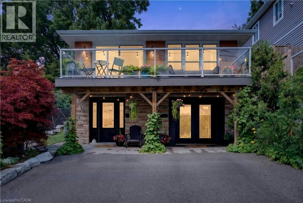 592 Aberdeen Avenue, Hamilton, ON, L8P 2T1