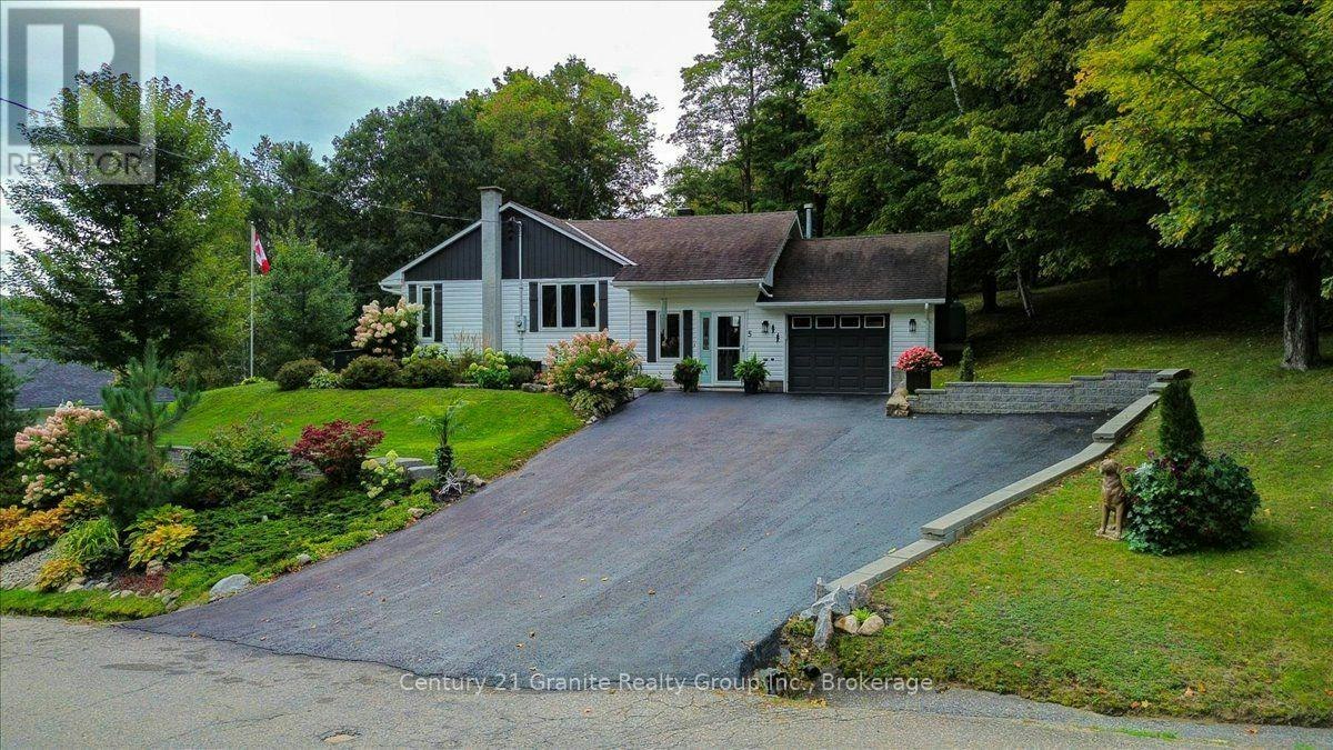 5 Forest Hill Road, Bancroft, ON, K0L 1C0