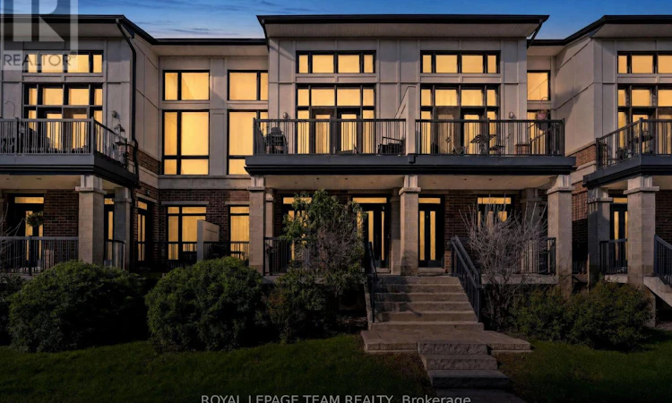 212 Pembina Private