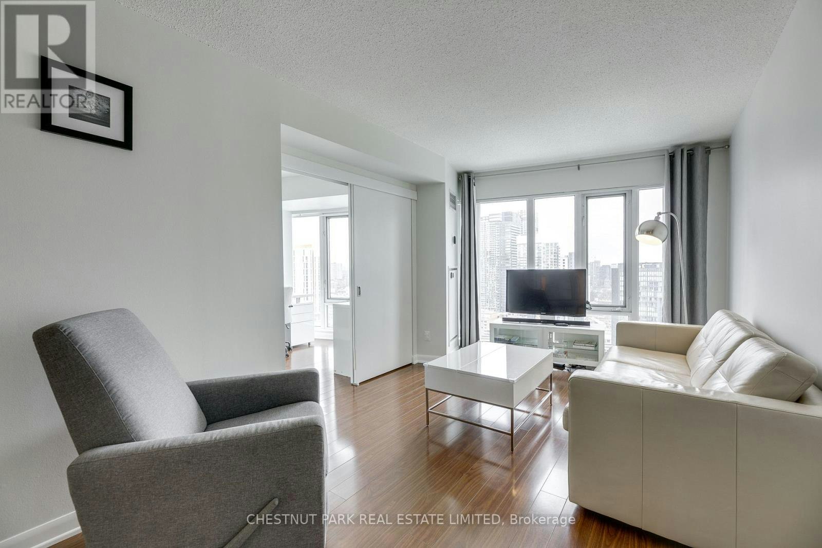 3003-210 Victoria Street, Toronto, ON, M5B 2R3 - 9