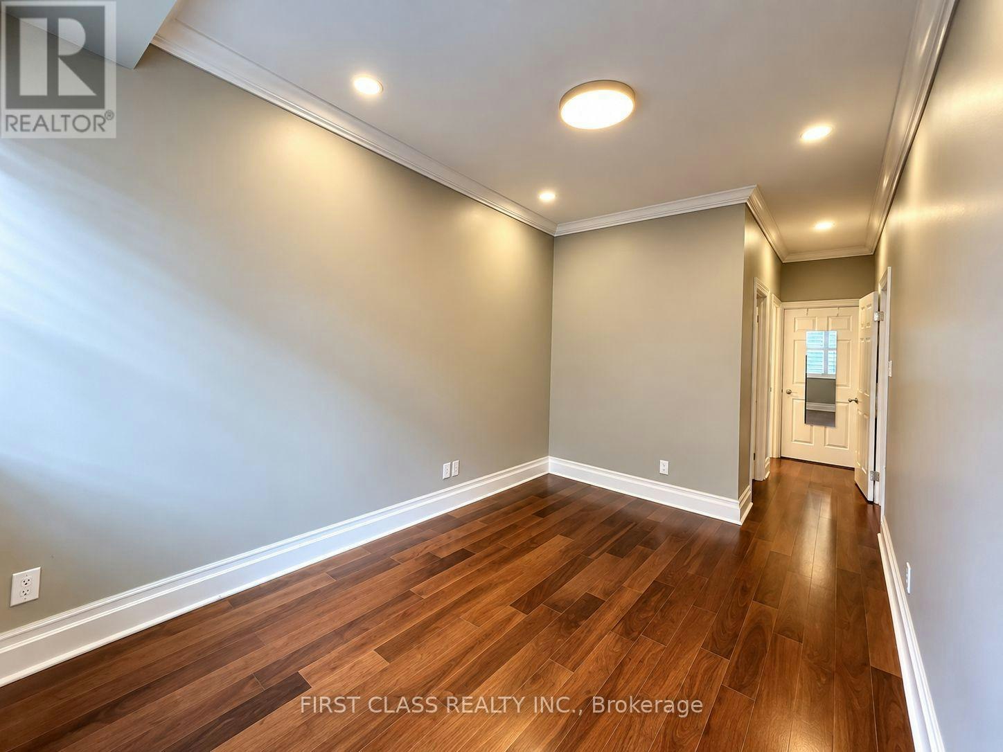 207-1231 Yonge Street, Toronto, ON, M4T 2T8 - 13