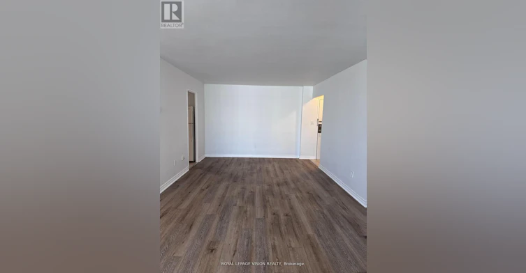 2801-5 Massey Square, Toronto, ON, M4C 5L6 - 2