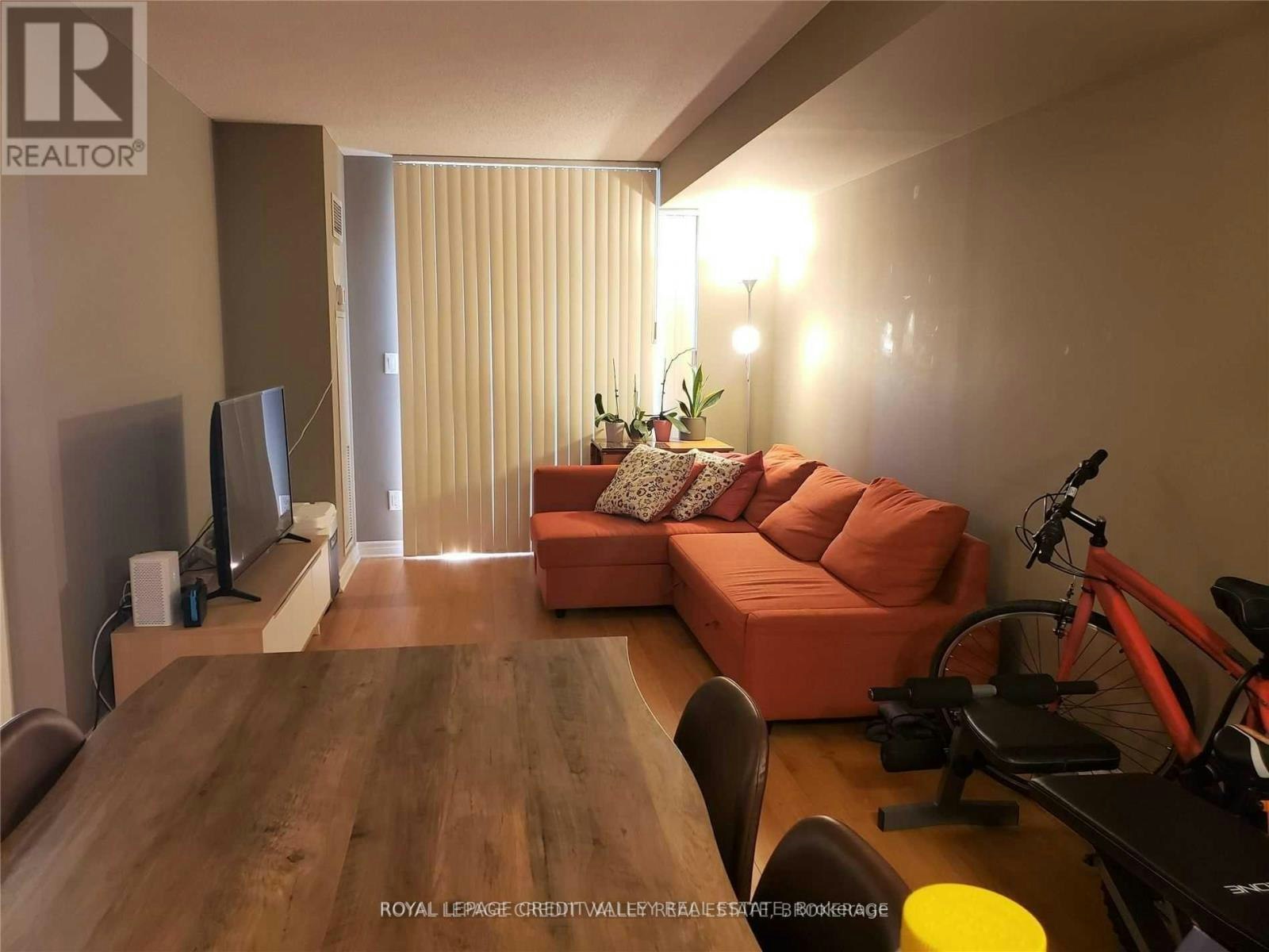 1929-3888 Duke Of York Boulevard S, Mississauga, ON, L5A 4P5 - 4
