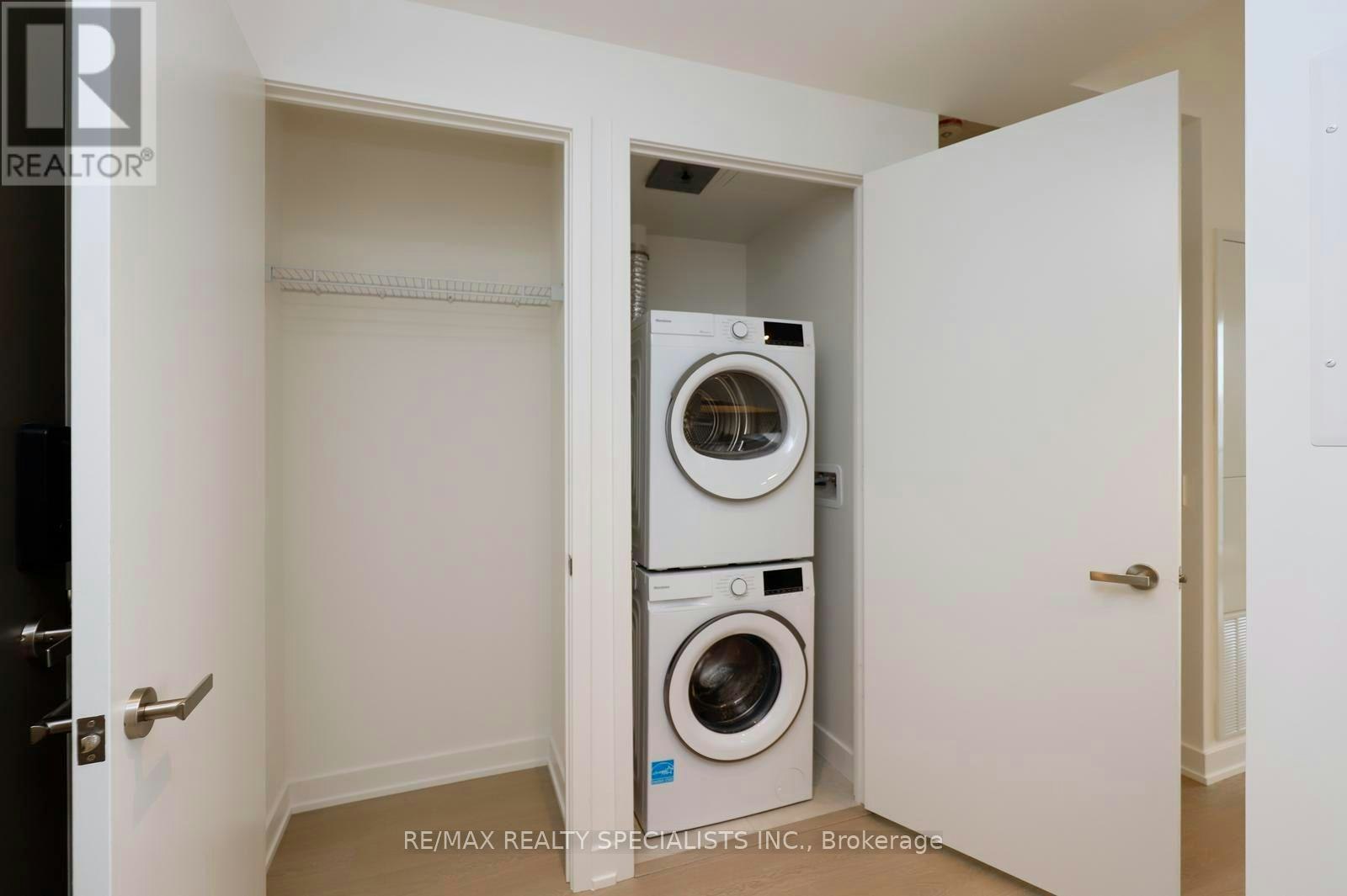 4604-448 Burnhamthorpe Road W, Mississauga, ON, L5B 0R4 - 5