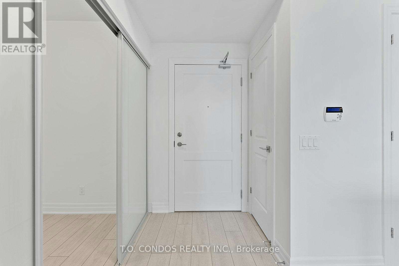 505-30 Elm Drive W, Mississauga, ON, L5B 1L9 - 4