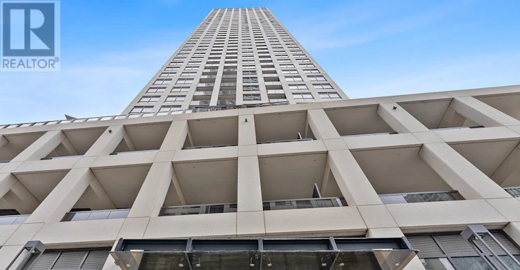 505-30 Elm Drive W, Mississauga, ON, L5B 1L9 - 2