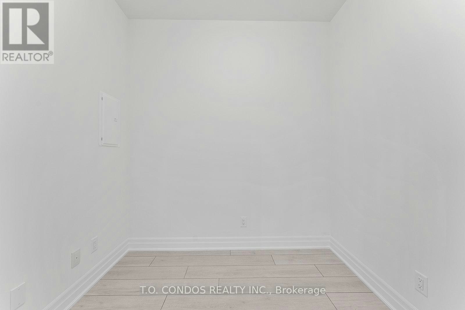 505-30 Elm Drive W, Mississauga, ON, L5B 1L9 - 5
