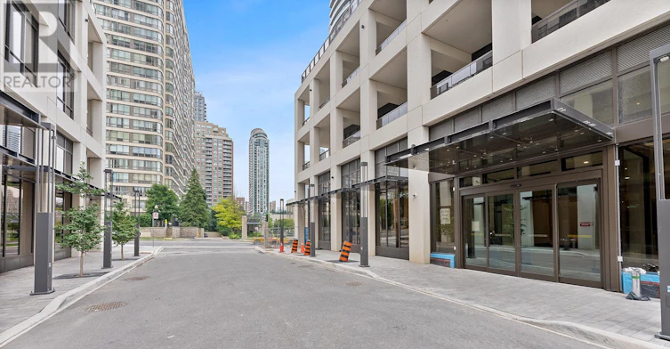 505-30 Elm Drive W, Mississauga, ON, L5B 1L9 - 35