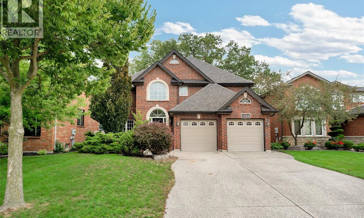 1334 Lakeview