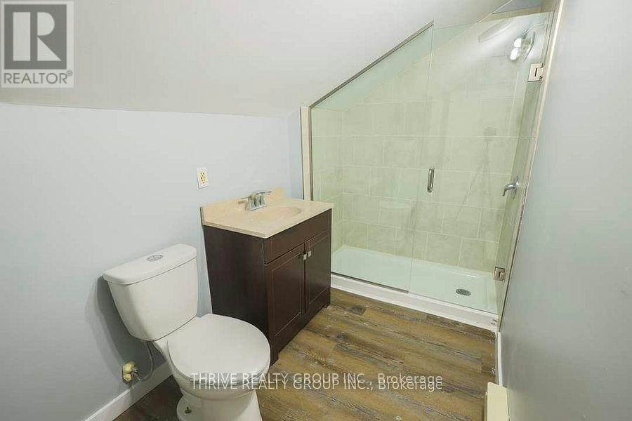 UPPER-211 Clarence Street, London, ON, N6B 2J9 - 11