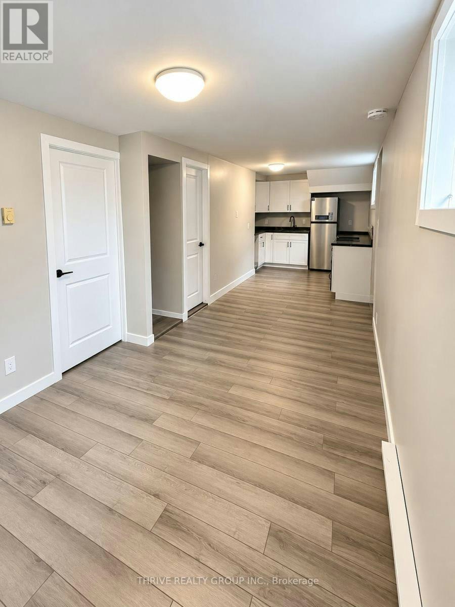 3-118 Pine Lawn Avenue, London, ON, N5Z 2R2 - 3
