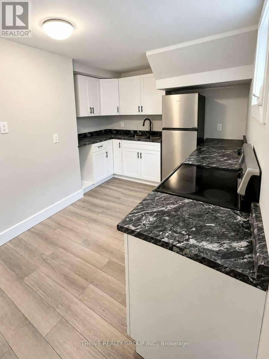 3-118 Pine Lawn Avenue, London, ON, N5Z 2R2 - 2