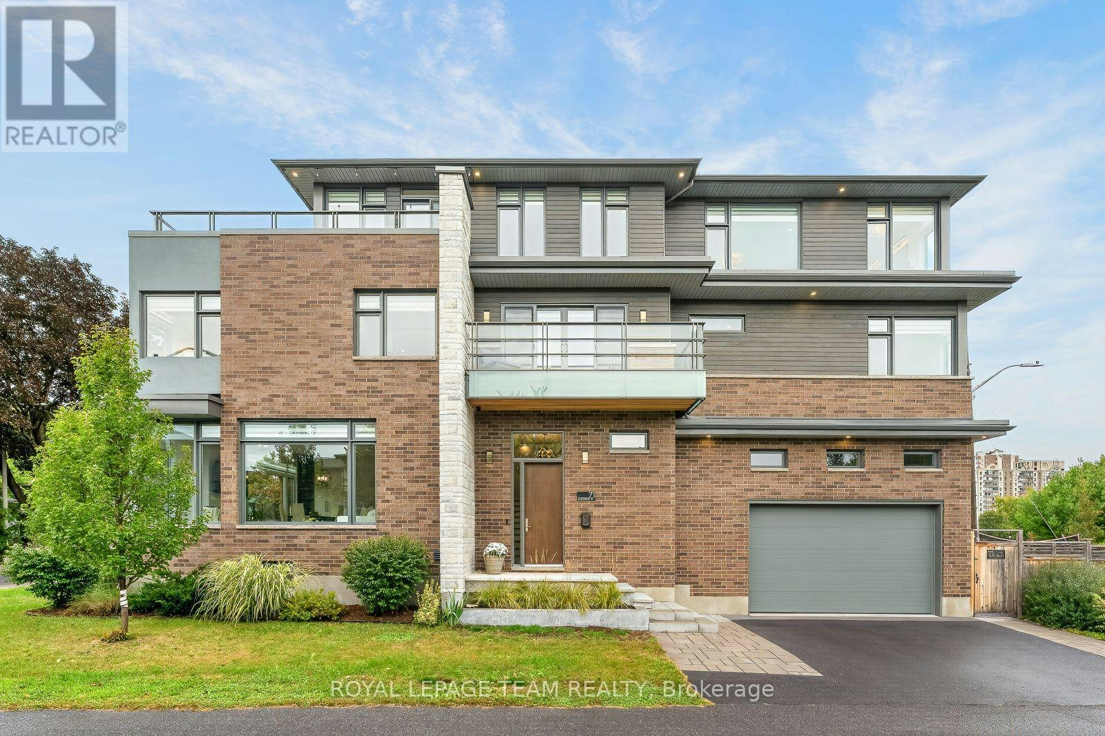 71 Chestnut Street, Ottawa, ON, K1S 0Z9