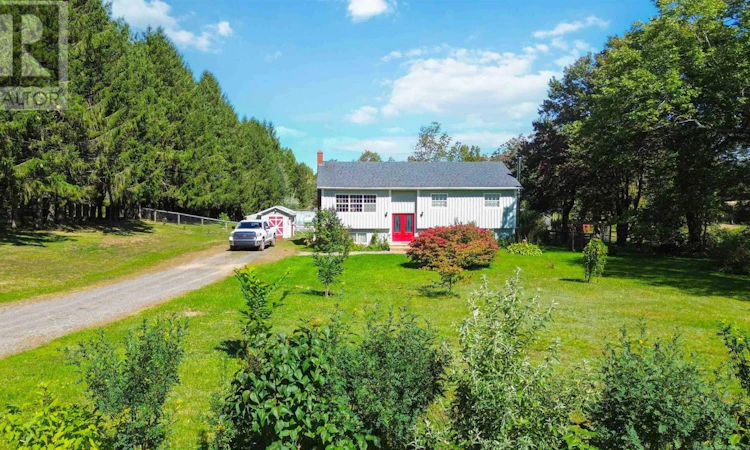 1106 Tetzlaff Road