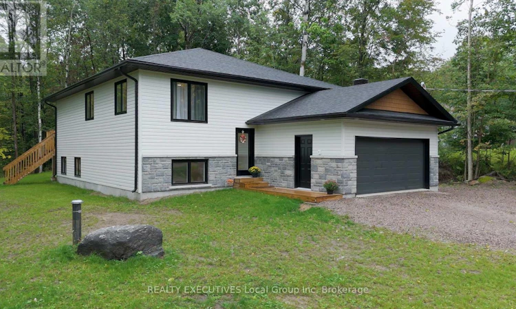 32 Mountainview Road