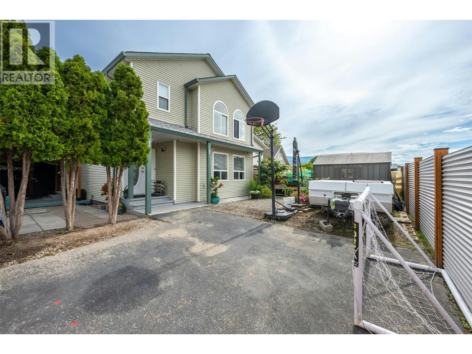 102-381 Rigsby Street, Penticton, BC, V2A 5S8
