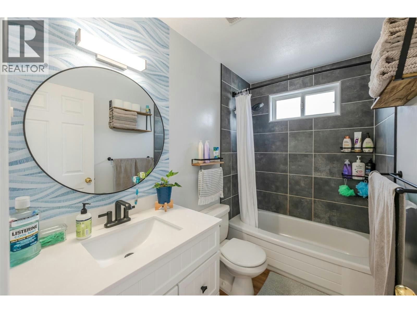 102-381 Rigsby Street, Penticton, BC, V2A 5S8 - 40