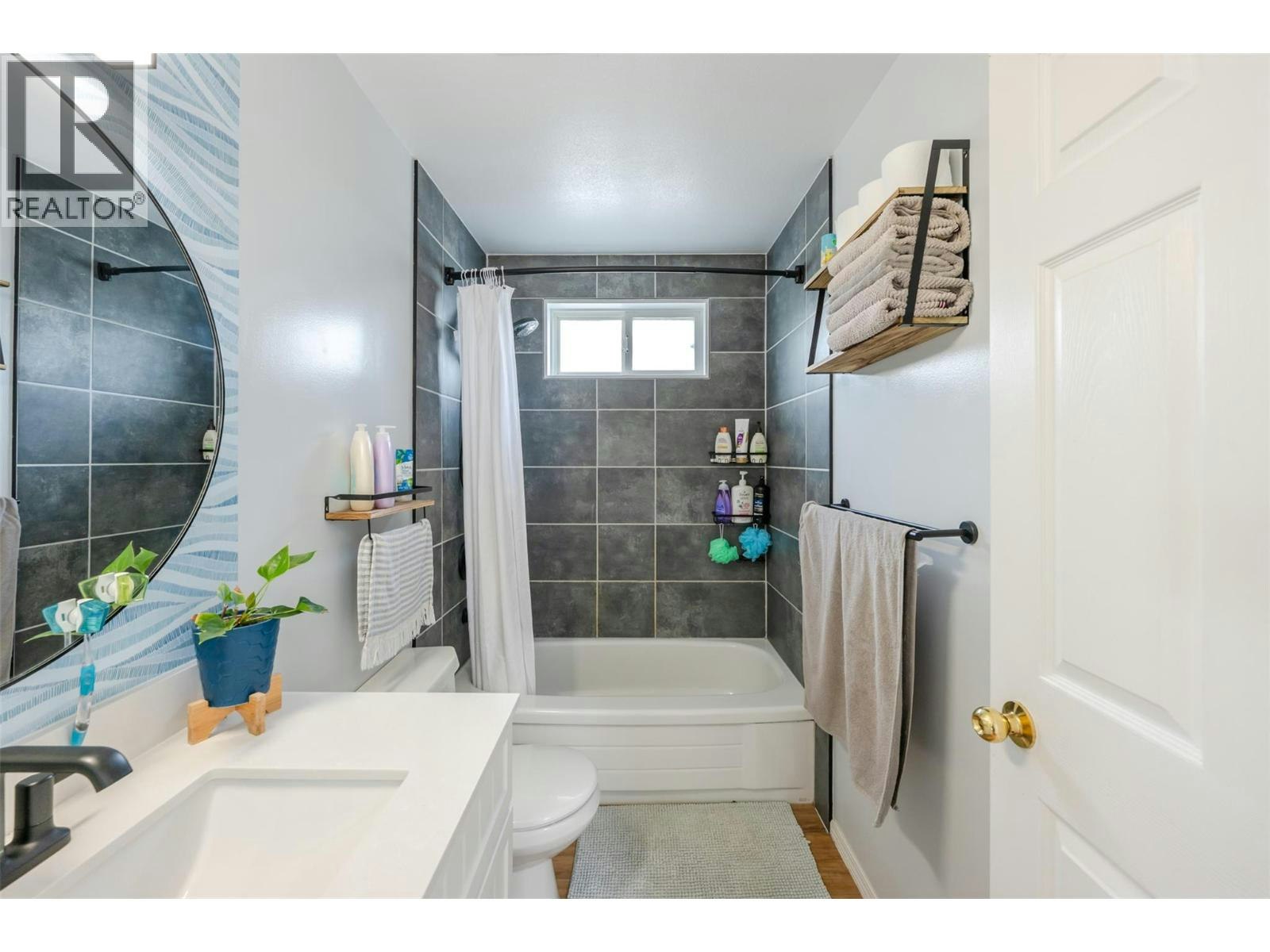 102-381 Rigsby Street, Penticton, BC, V2A 5S8 - 41