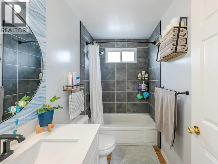 102-381 Rigsby Street, Penticton, BC, V2A 5S8 - 41