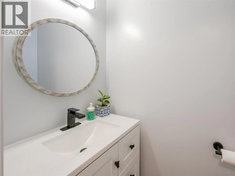 102-381 Rigsby Street, Penticton, BC, V2A 5S8 - 27