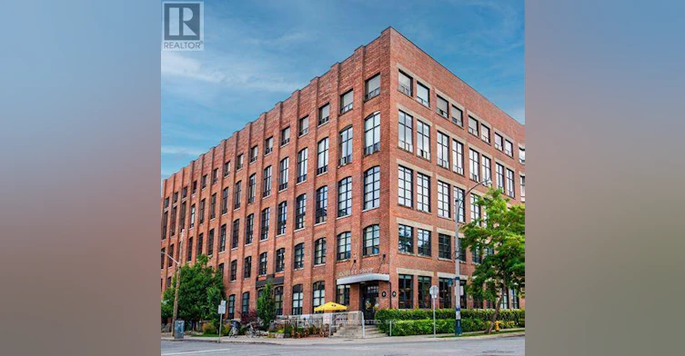 202-43 Hanna Avenue, Toronto, ON, M6K 1X1