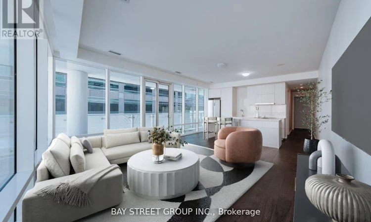 326-1 Bloor Street E
