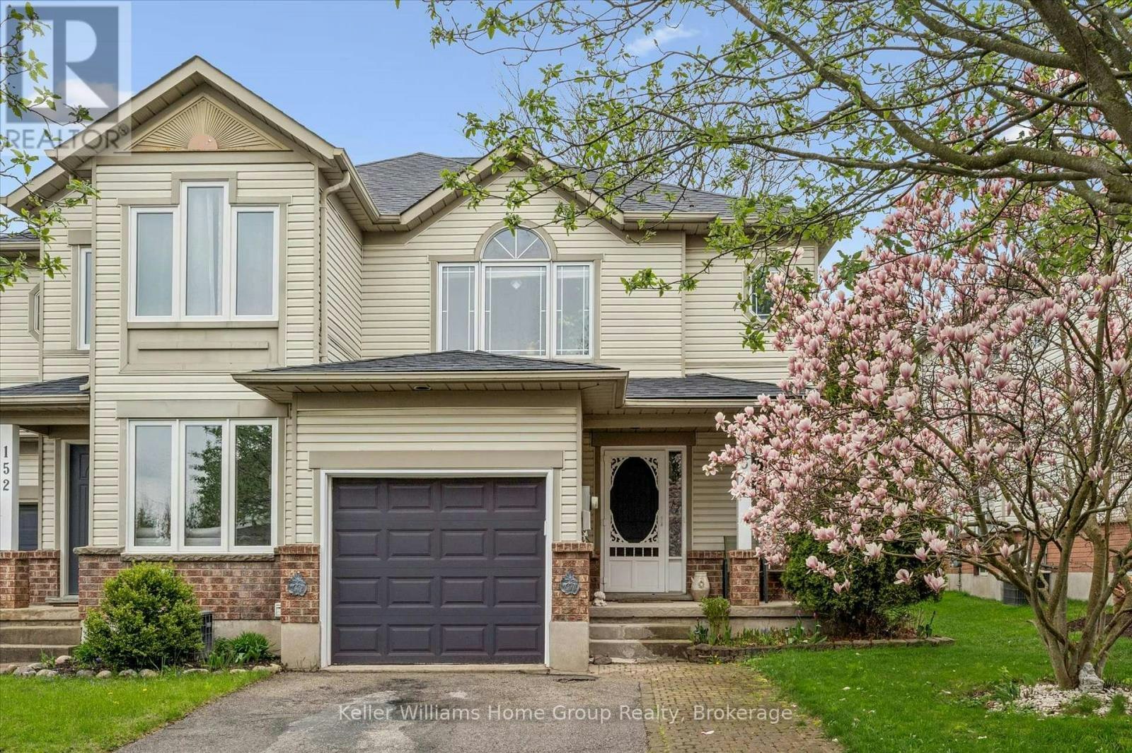 154 Shadow Wood Court, Waterloo, ON, N2K 3W4