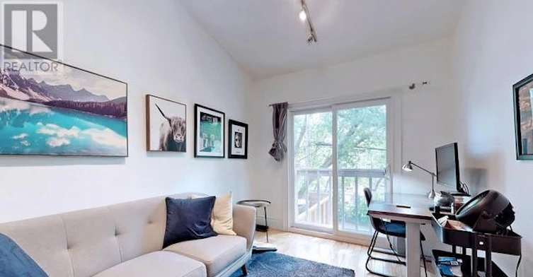 81 Tiverton Avenue, Toronto, ON, M4M 2M1 - 14