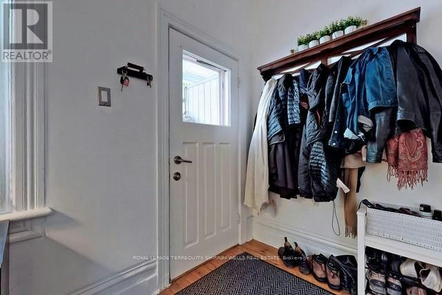 81 Tiverton Avenue, Toronto, ON, M4M 2M1 - 30