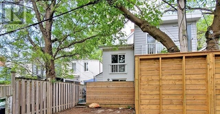 81 Tiverton Avenue, Toronto, ON, M4M 2M1 - 3