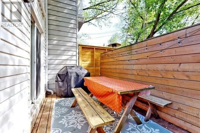 81 Tiverton Avenue, Toronto, ON, M4M 2M1 - 34