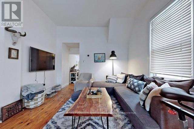 81 Tiverton Avenue, Toronto, ON, M4M 2M1 - 10