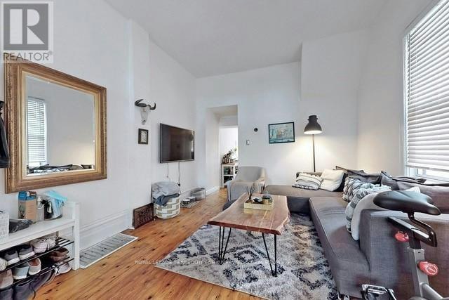 81 Tiverton Avenue, Toronto, ON, M4M 2M1 - 12