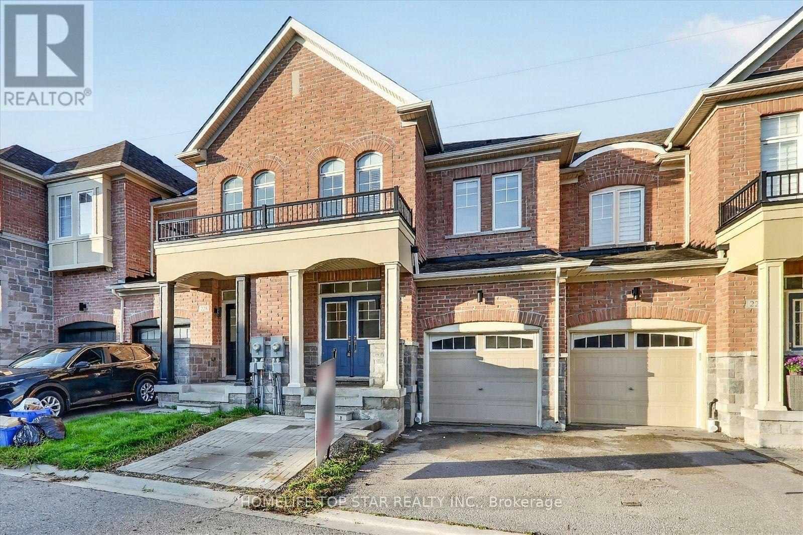 226 Bennett Street, Newmarket, ON, L3X 0M1 - 3