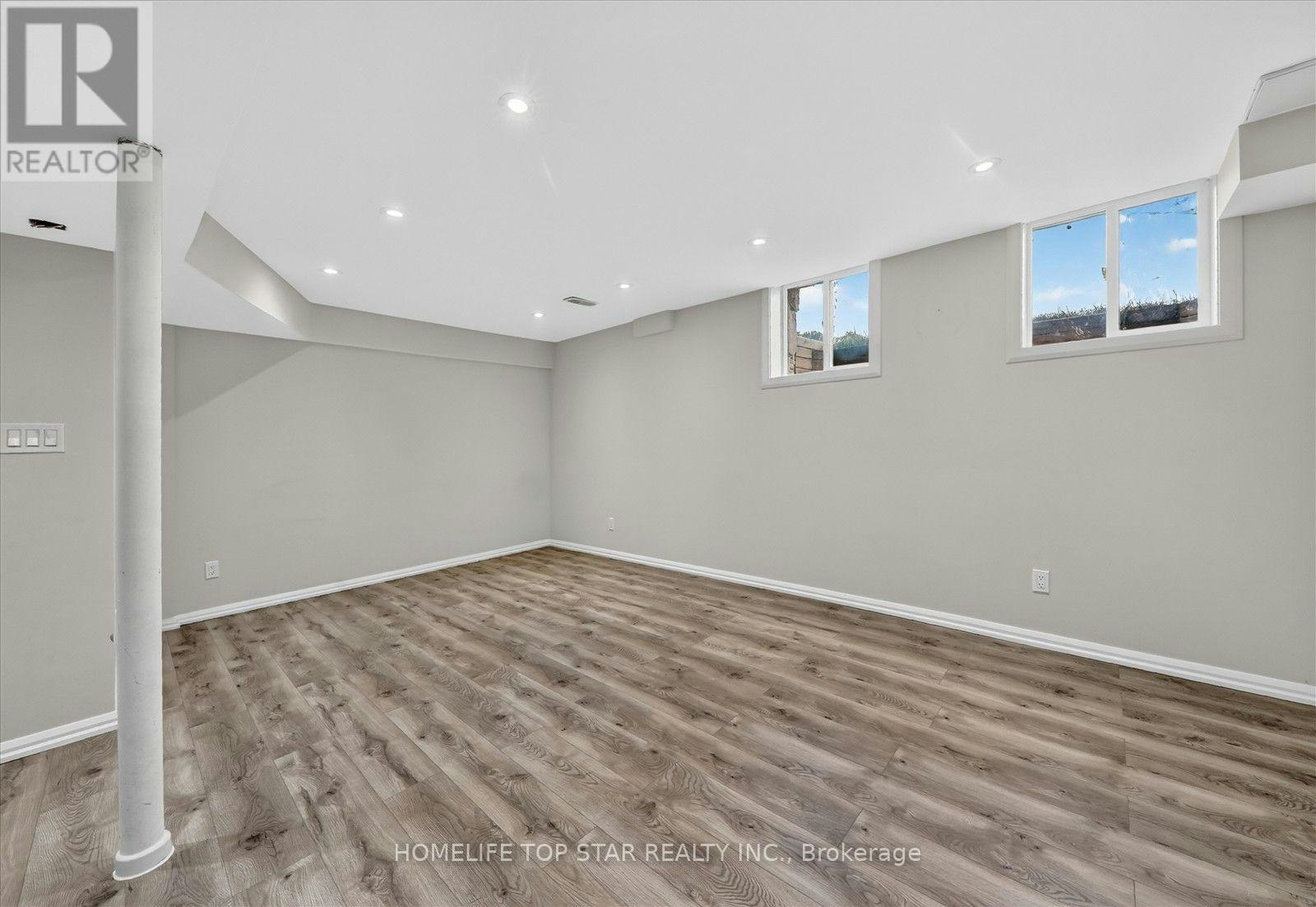 226 Bennett Street, Newmarket, ON, L3X 0M1 - 32