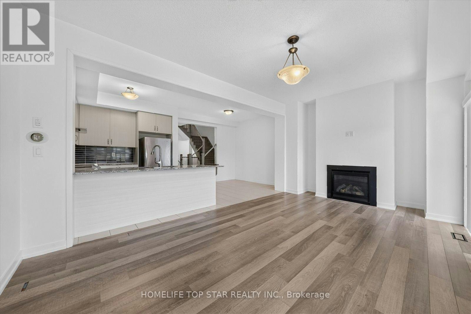 226 Bennett Street, Newmarket, ON, L3X 0M1 - 15