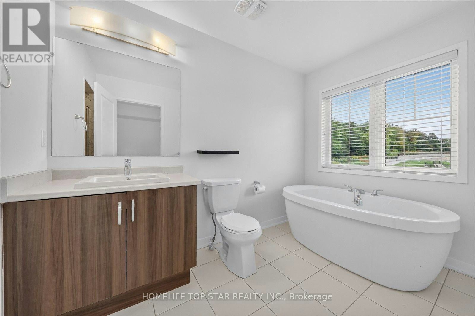226 Bennett Street, Newmarket, ON, L3X 0M1 - 20