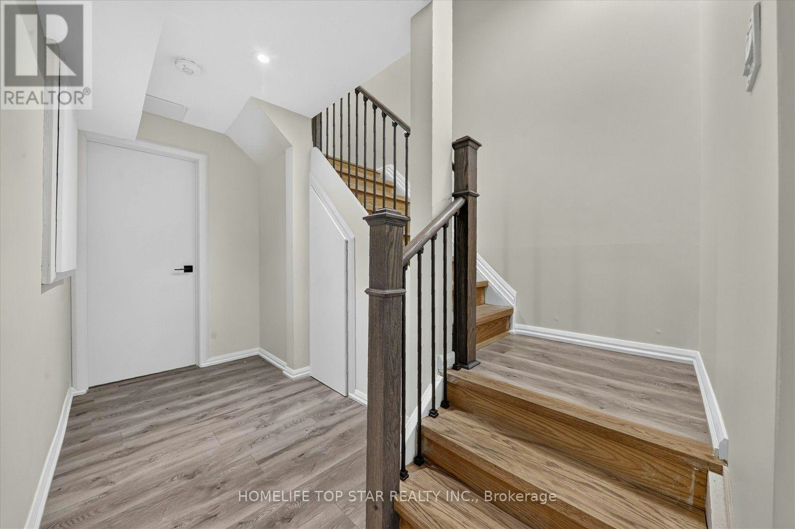 226 Bennett Street, Newmarket, ON, L3X 0M1 - 28